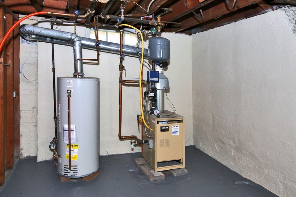 What's The Difference Between Water Heaters and Boilers